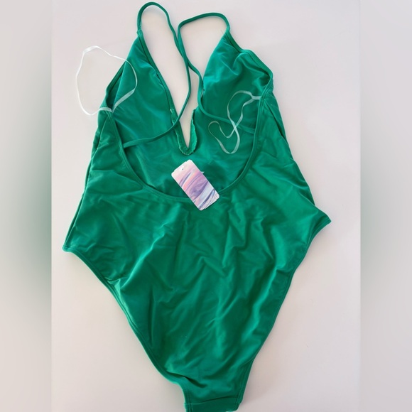Forever 21 Emerald Green One Piece Swimsuit Size L NWT - Picture 2 of 2